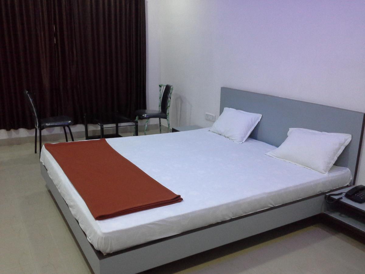 Galaxy Vaibhav Hotel Vasai